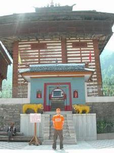 Sarahan temple
