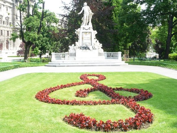 Mozart garden in Vienna