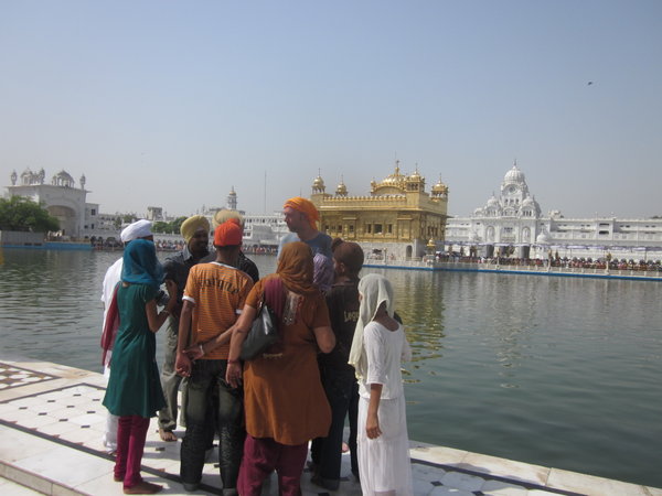 A celebrity at the Golden Temple