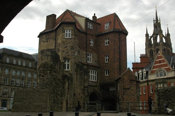 The Black Gate, Newcastle