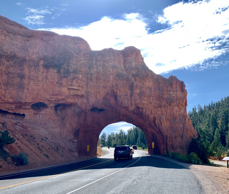 Red Canyon archway