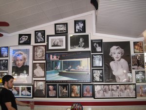 Marilyn wall