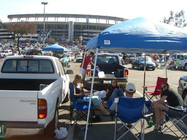 Party in the Parking Lot - Tailgating at the Aztecs Game