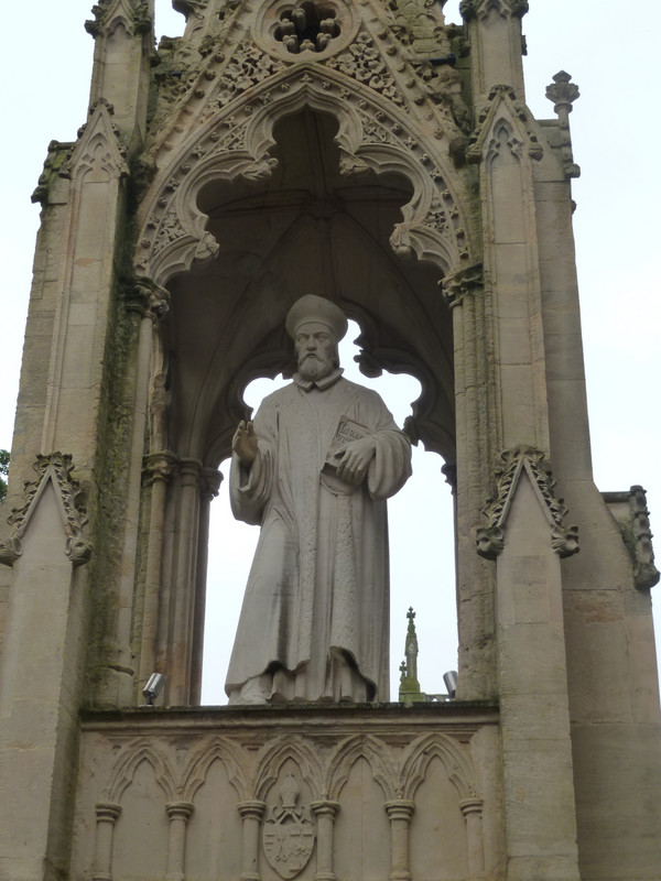 Bishop Hooper's statue