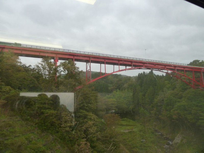 motor road, parallel with Akkagawa Kyuryo - Railway bridge