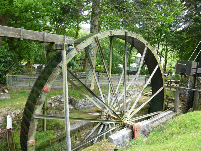 35' water wheel