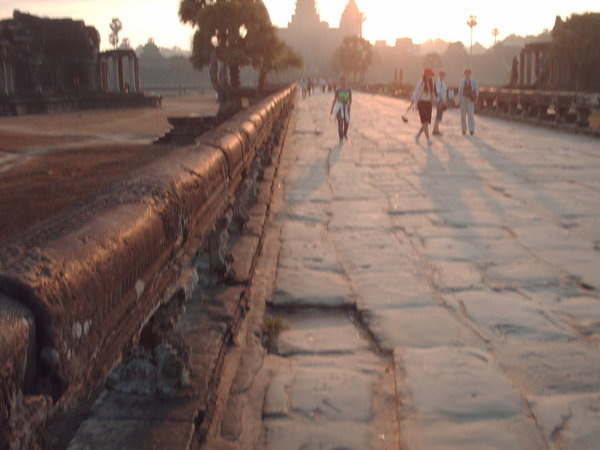 Ankor Wat - Sunrise on the road