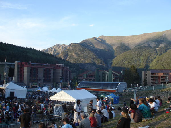 Main Stage in the mtns