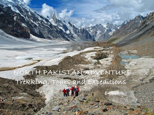 Trekking to the Hushe side of the Pass