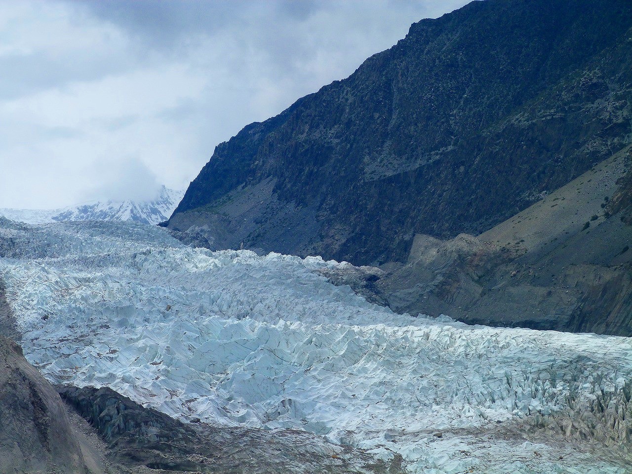 Passu Glacier in Upper Hunza Valley | Photo