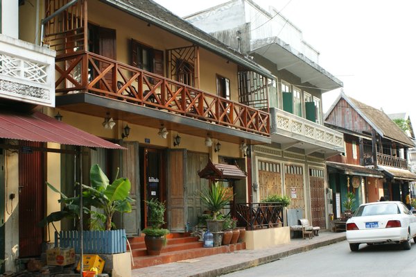 Luang Prabang restaurant and bar street 