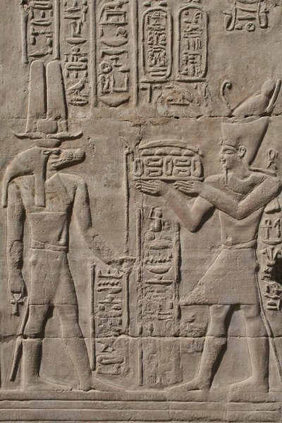 King Ramsses offering gift to Sobek