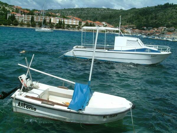Small boat named "Anthonio"