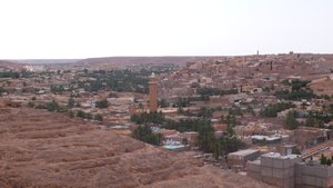 Vista desde lo alto del minarete en Ben-Isguen