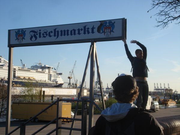 The Fisch Markt (location only)