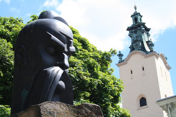 Monuments, Lviv