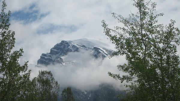 Cloud shrouds the Peak