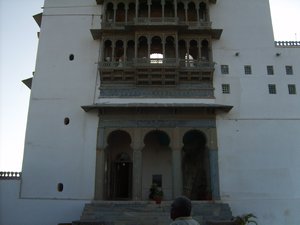 monsoon palace