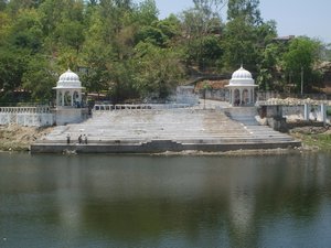 City lake ghats