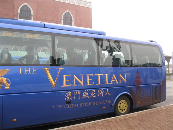 The Venetian shuttle bus