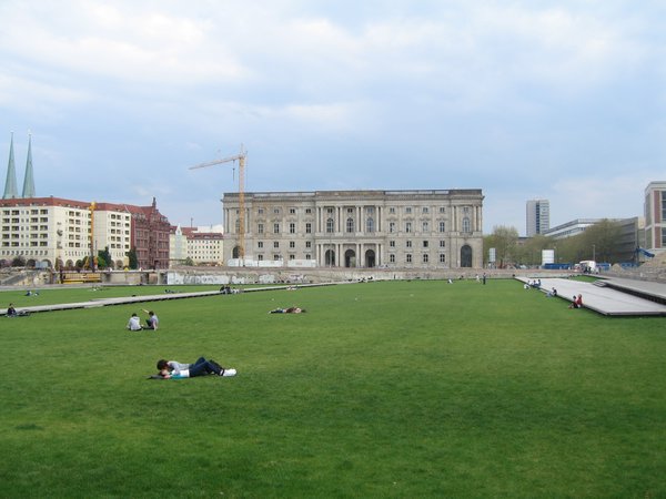 Old Palace Lawn