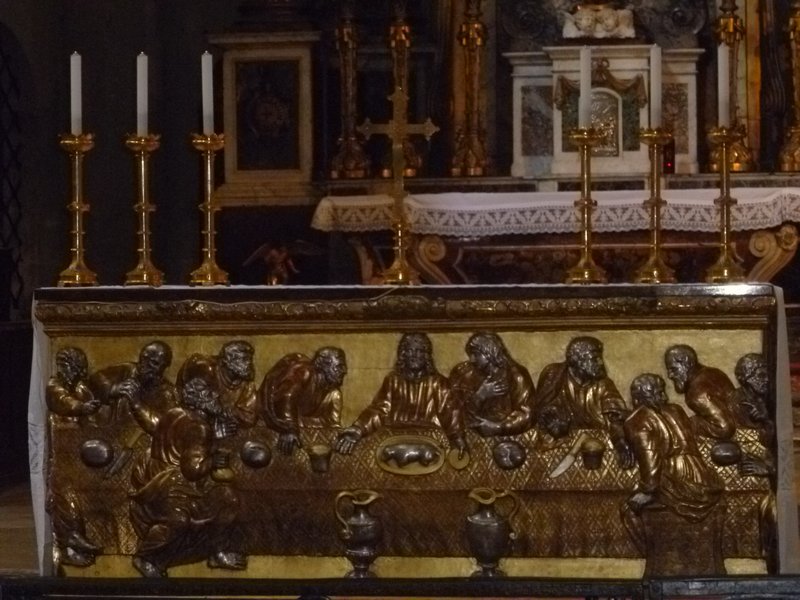 Magnifique autel de la basilique St-Paul