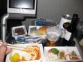 Airplane food with free drinks!!