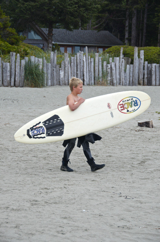 jeune surfeur - young surfer