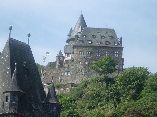 We stayed at this castle !