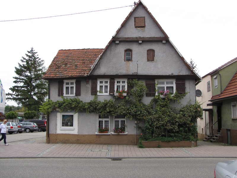 House on Heilbronner Strasse across from Link home site