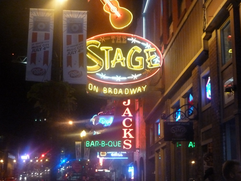 Nightlife on Broadway