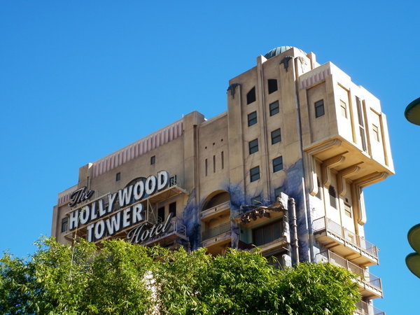 Hollywood Tower Hotel ride
