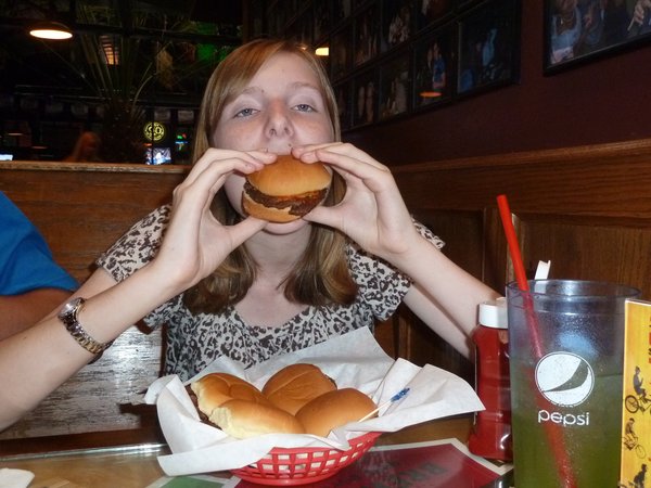 Elise, how many burgers ?