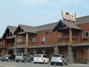3 Bear Lodge Motel