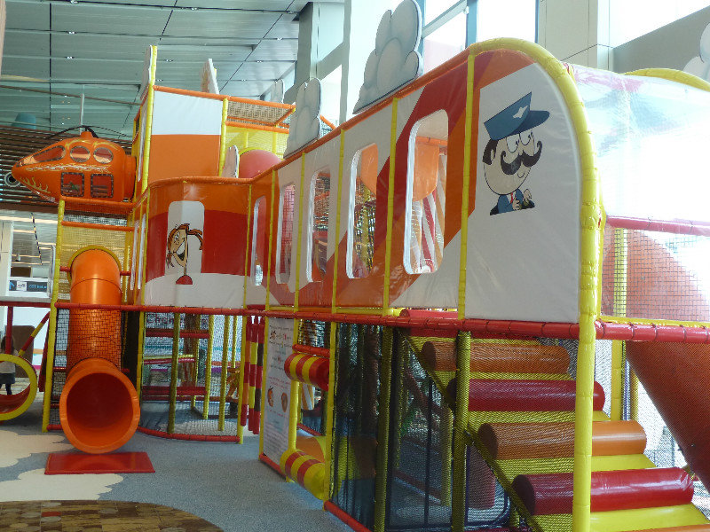 Child Play area near boarding gates