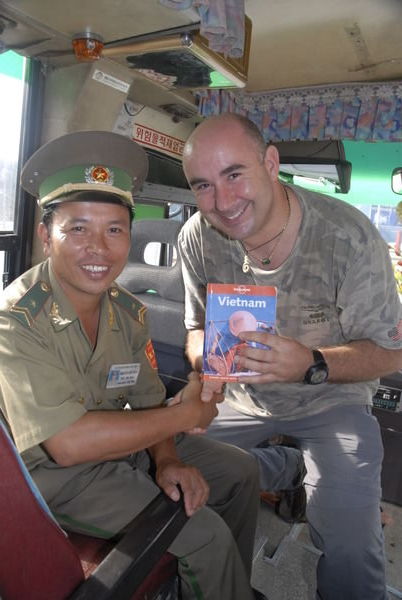 A warm welcome to Vietnam from the border guard