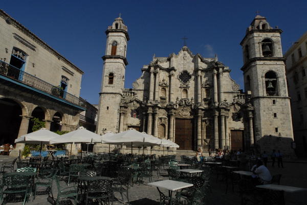 San Cristobal Cathederal and square, Historico Centro, Habana...
