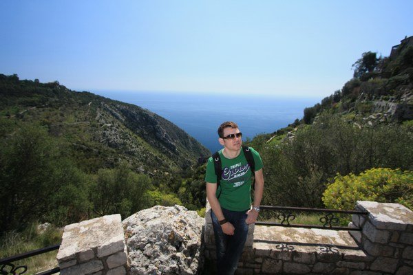 Eze viewpoint