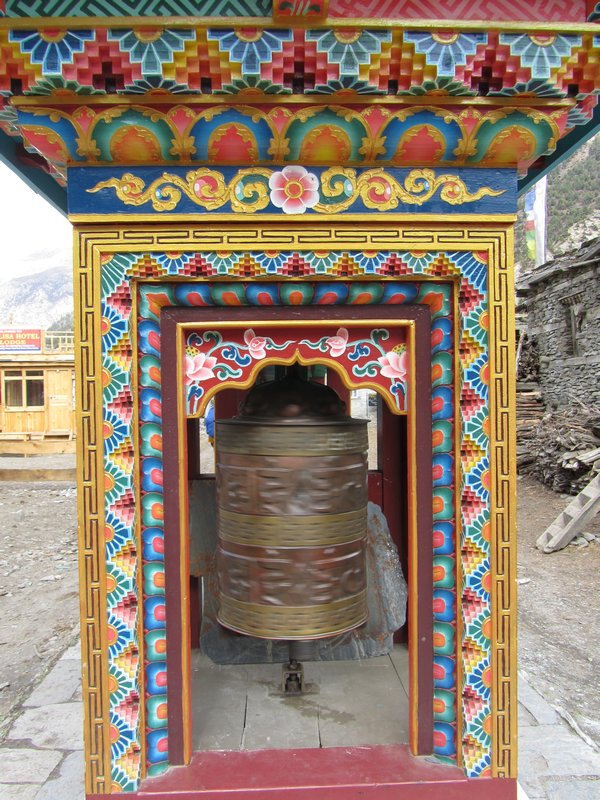 Prayer wheels at Pisang