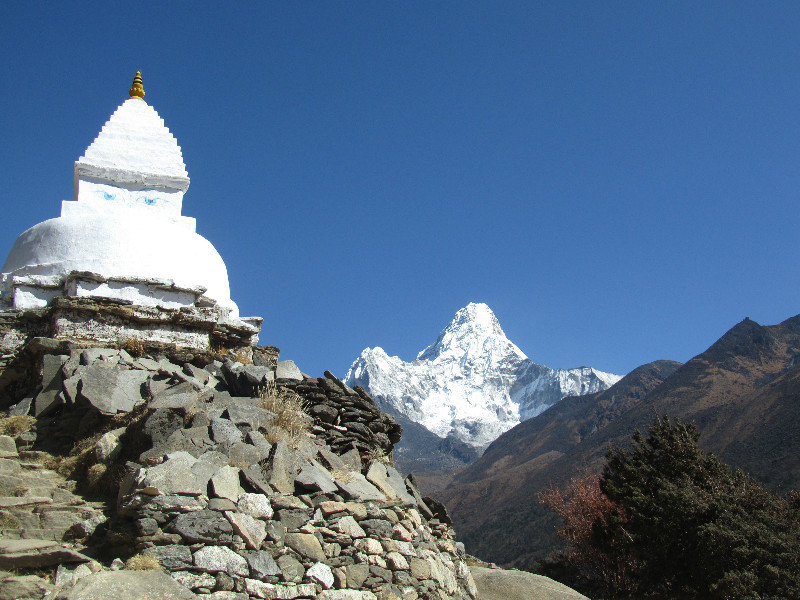 On the way to Tengboche