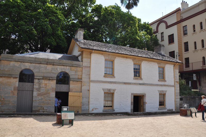 Najstarszy budynek w Sydney - Cadmans Cottage z 1816 r.