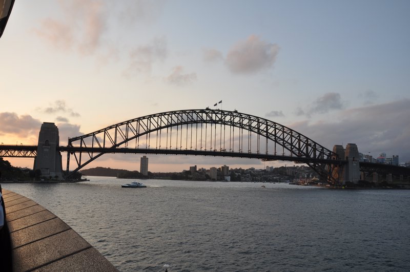 Harbour Bridge o zachodzie słońca
