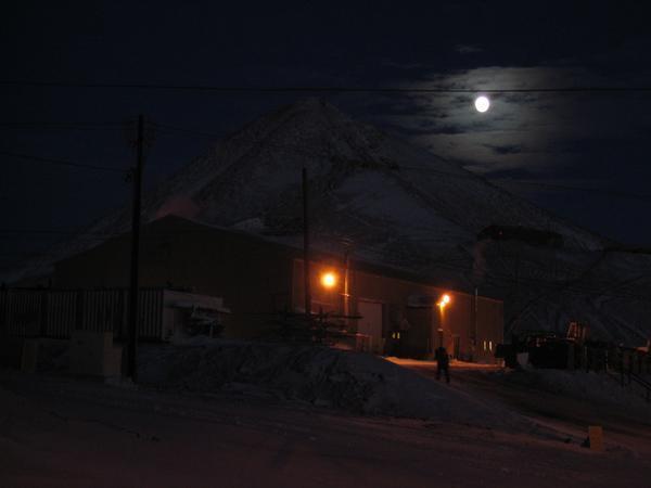 Full Moon Over Ob Hill