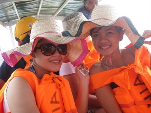 on a boat ride to the Hundred Islands