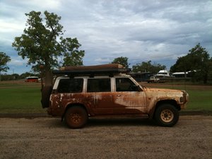 4WD having come off Gibb River Road