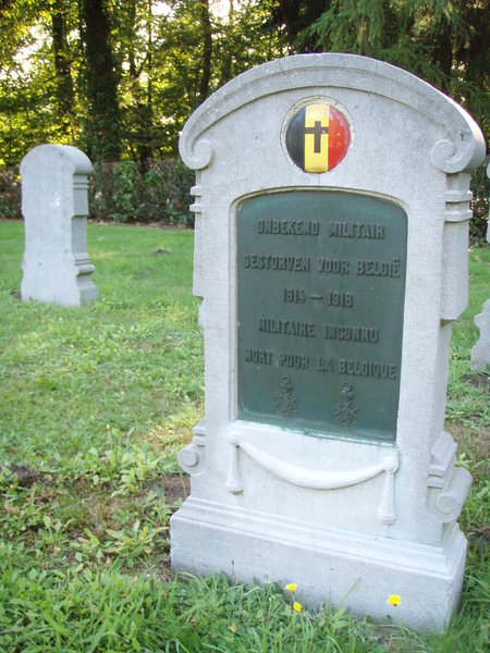 Leopoldsburg War Cemetery