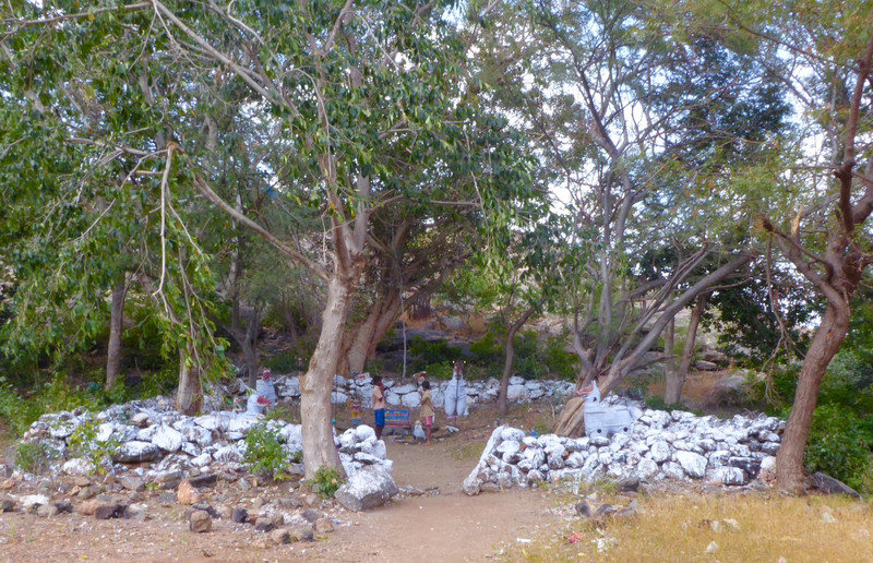 Enclosure of white stones