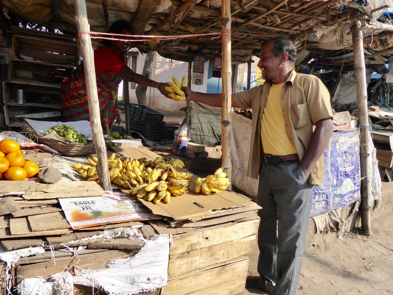 Anand buys bananas