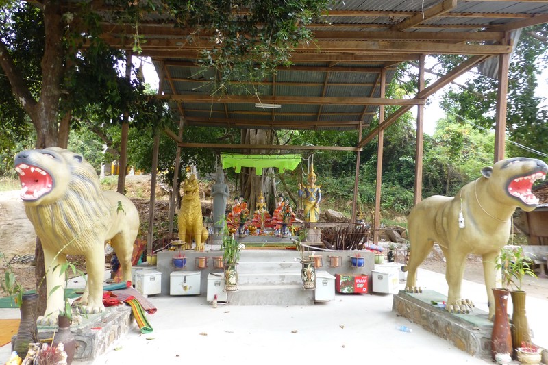 The small temple area.