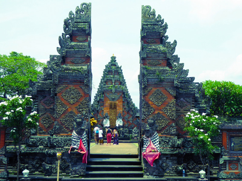 The split gate of a Balinese temple